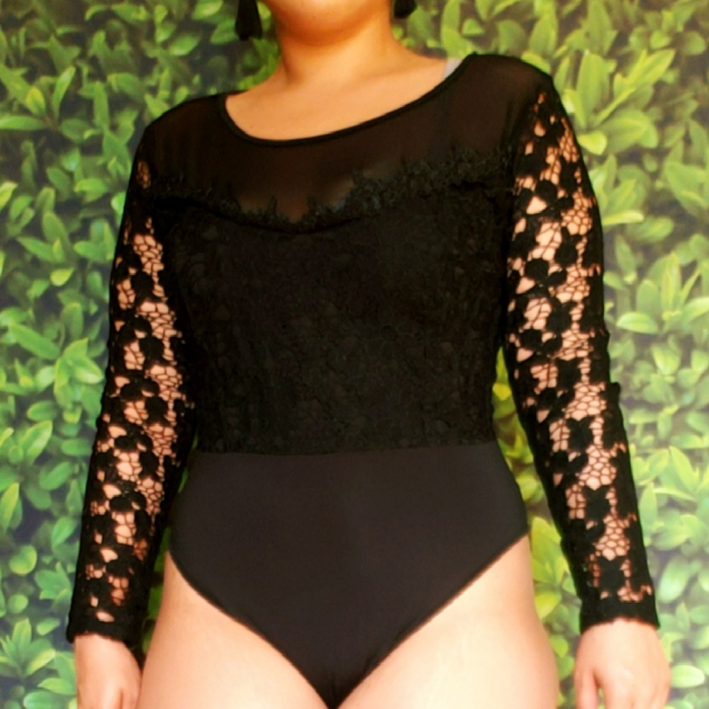 Lace bodysuit